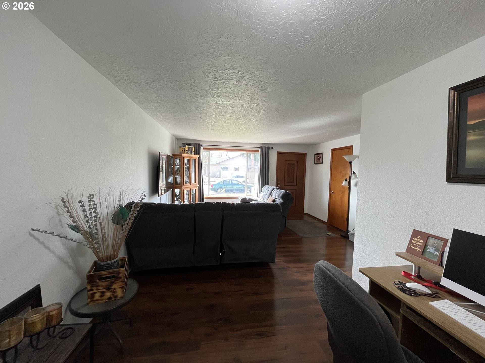 1024 SW BRYSON ST, Dallas, OR 97338