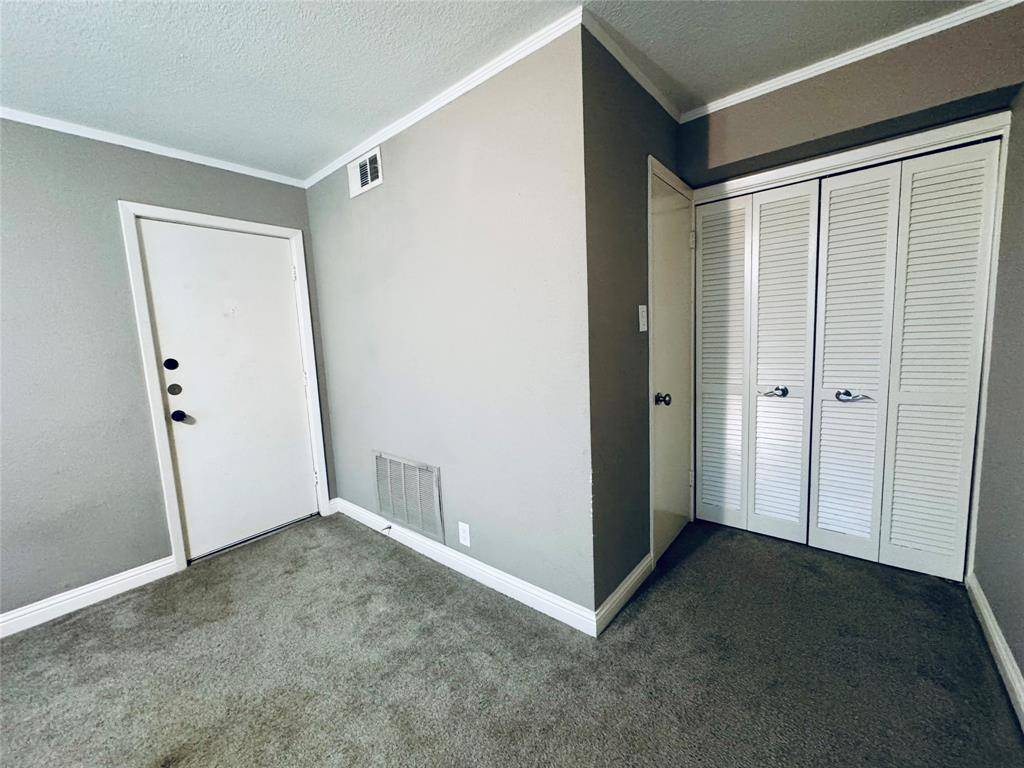 7928 Royal Lane #209, Dallas, TX 75230