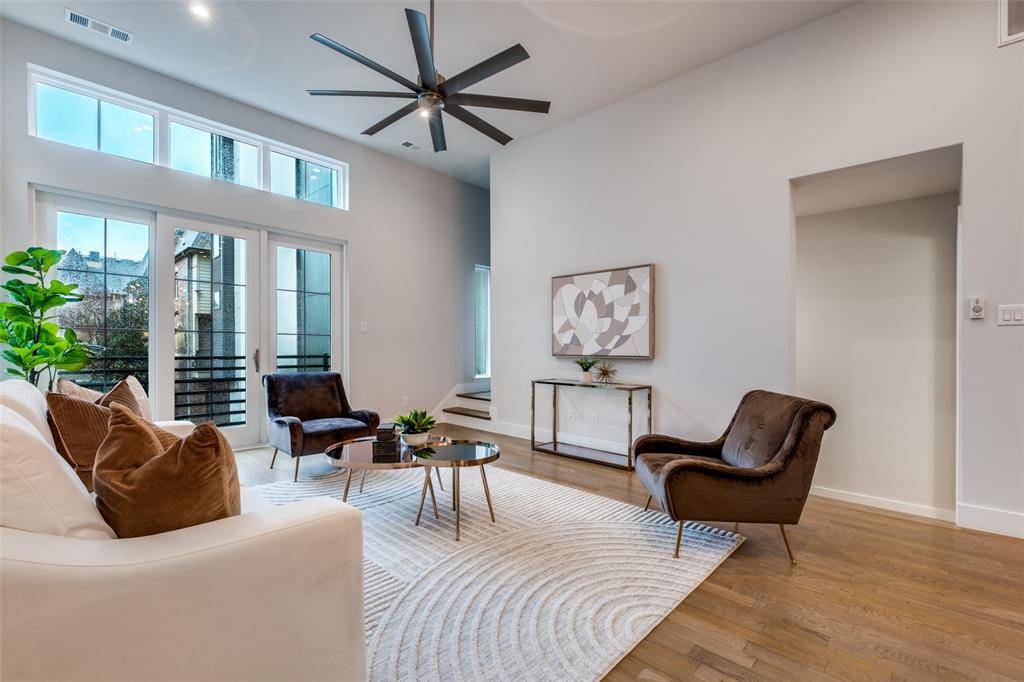 3200 Ross Avenue #40, Dallas, TX 75204