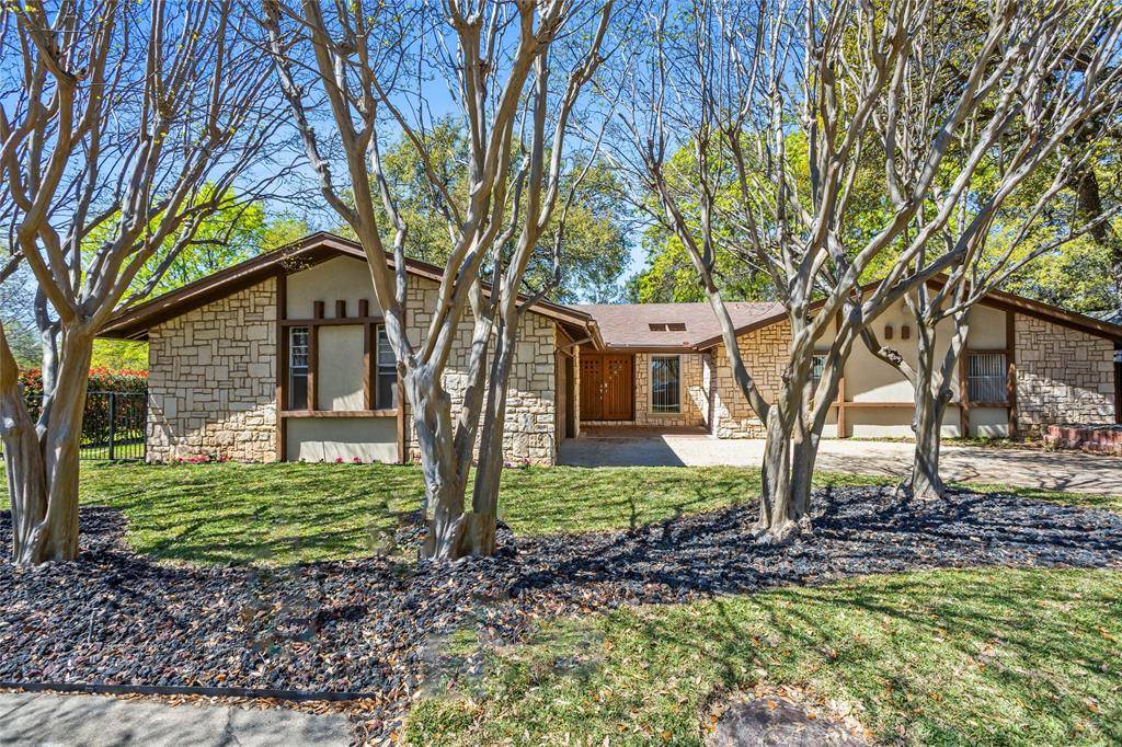 15721 Mapleview Circle, Dallas, TX 75248
