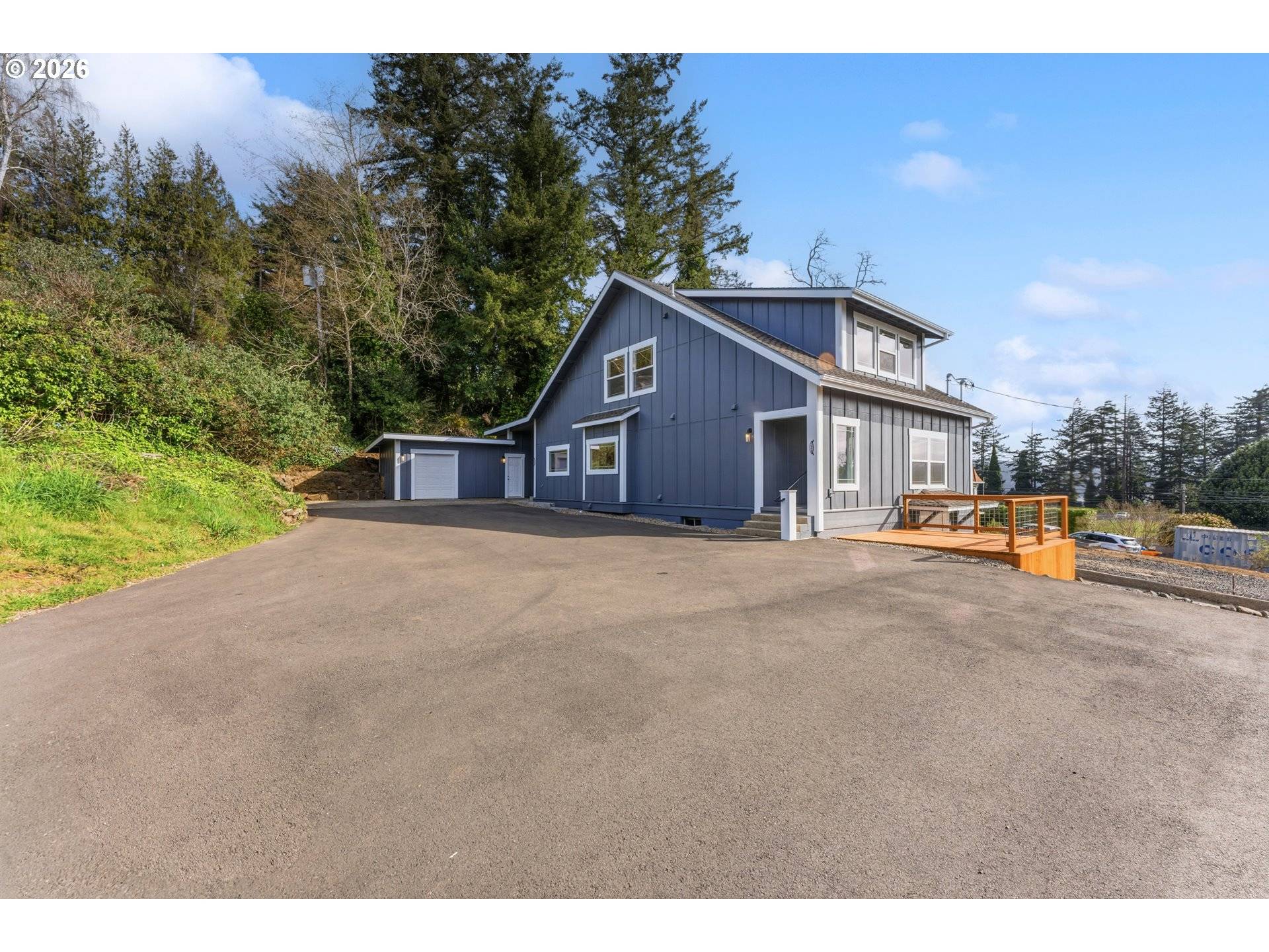 790 OREGON AVE, North Bend, OR 97459