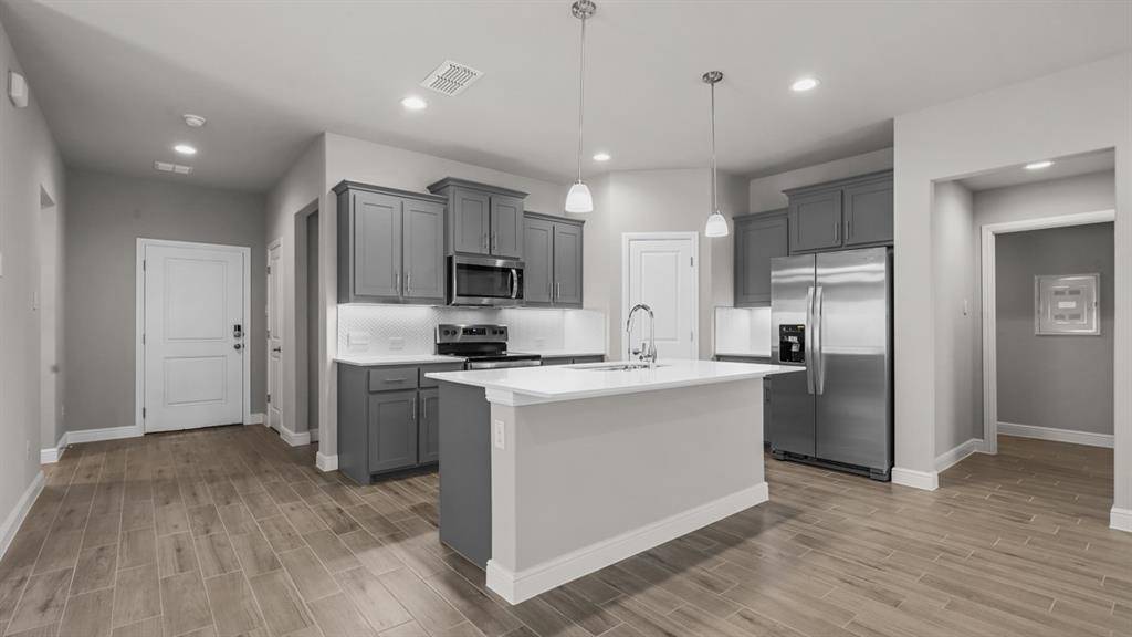 10376 SARASOTA Street, Grand Prairie, TX 76065