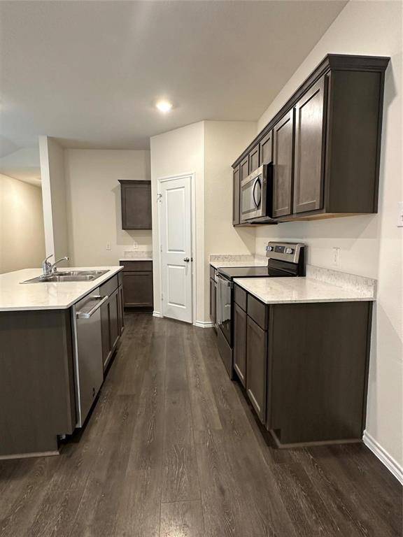 2568 Russell Street, Crandall, TX 75114