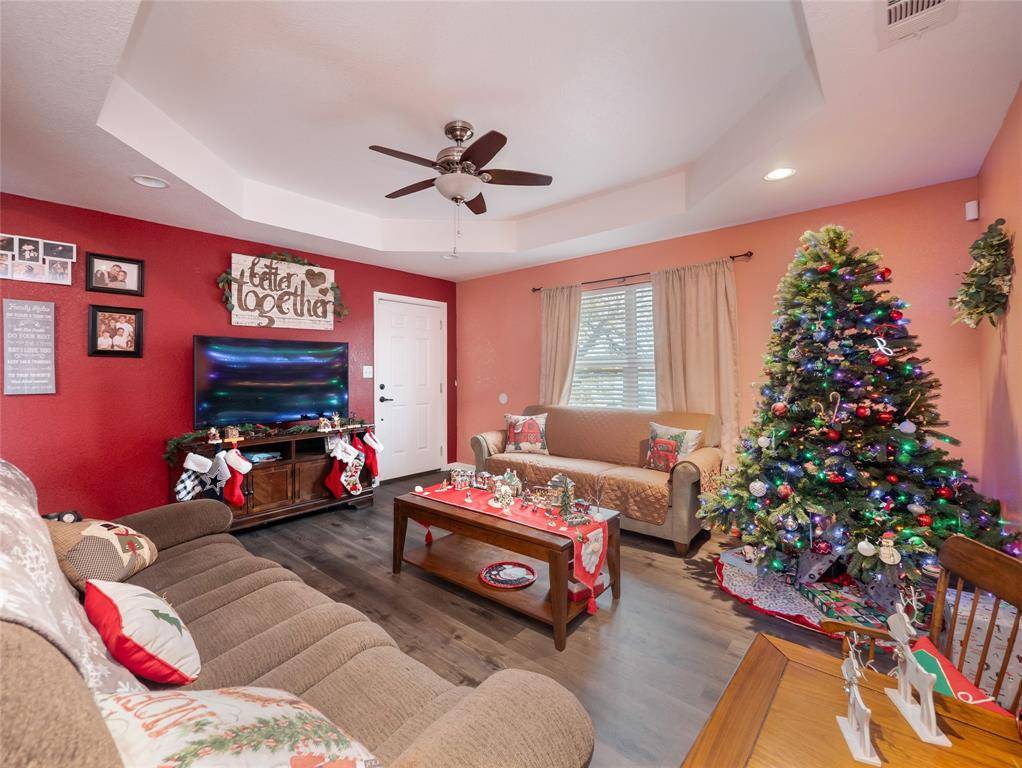 1209 New Dallas Highway, Bellmead, TX 76705