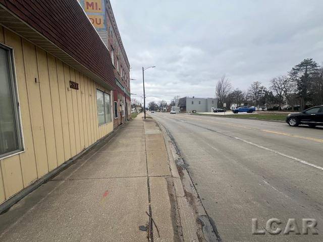 311 W Adrian ST, Blissfield, MI 49228