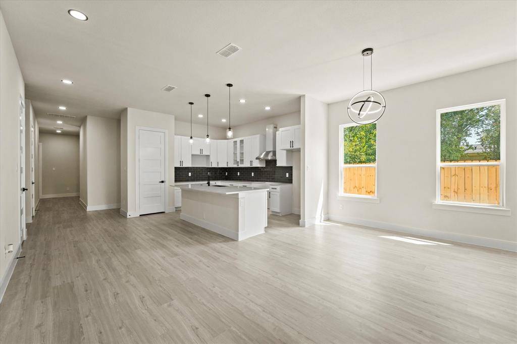 4020 Ranger Drive, Dallas, TX 75212