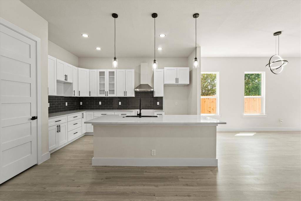 4020 Ranger Drive, Dallas, TX 75212