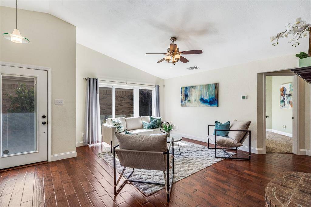 4243 Phoenix Drive, Carrollton, TX 75010