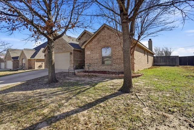 368 Lockwood Lane, Weatherford, TX 76087