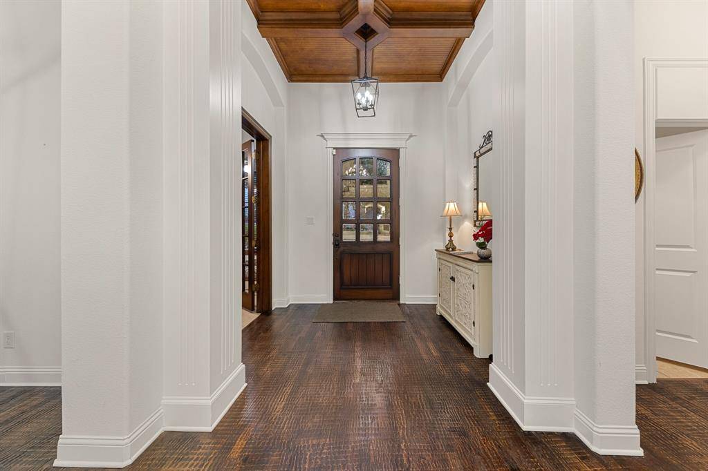 2375 Lake Forest Drive, Rockwall, TX 75087