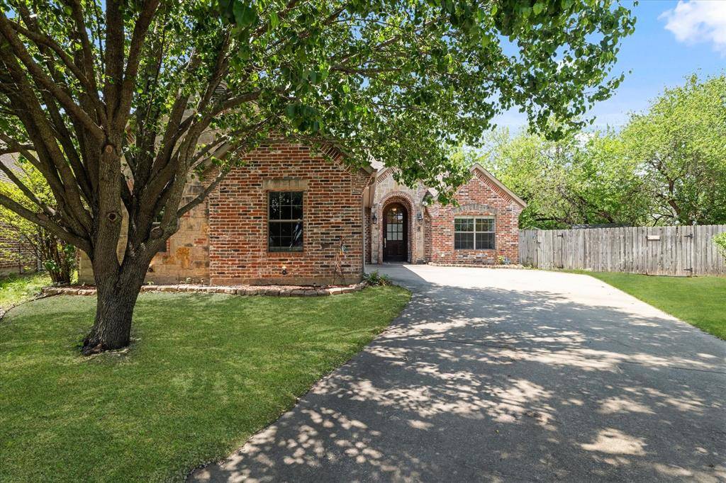 117 Ashlyn Court, Whitesboro, TX 76273