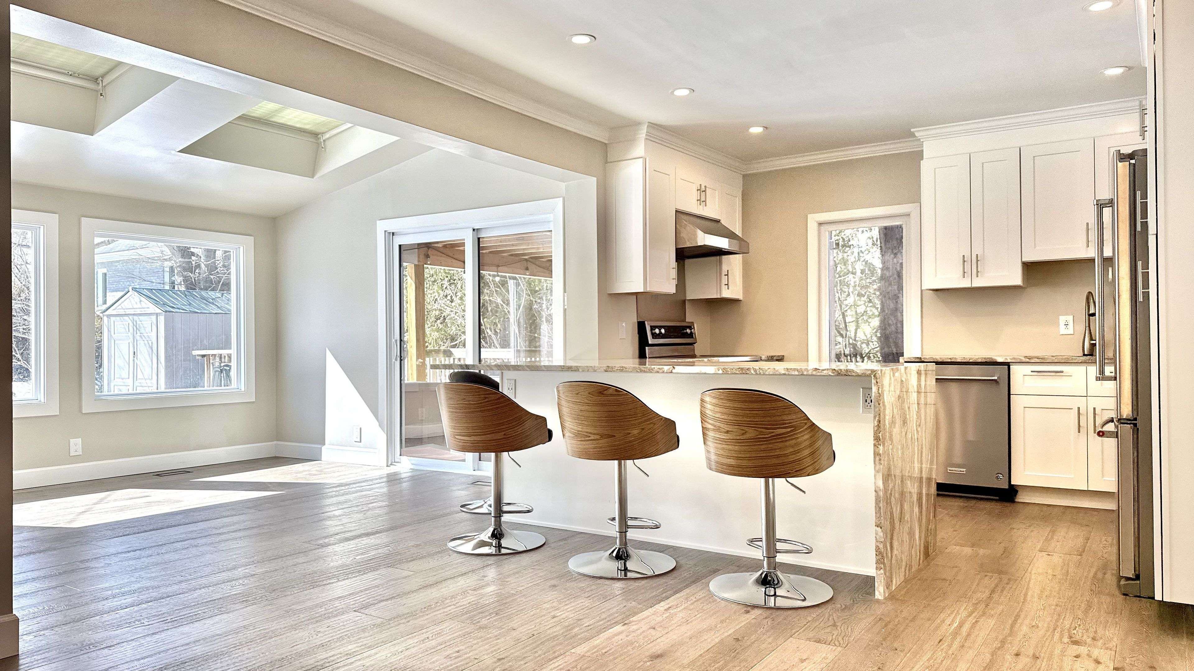 254 Smyth RD, Alta Vista And Area, ON K1H 5A2