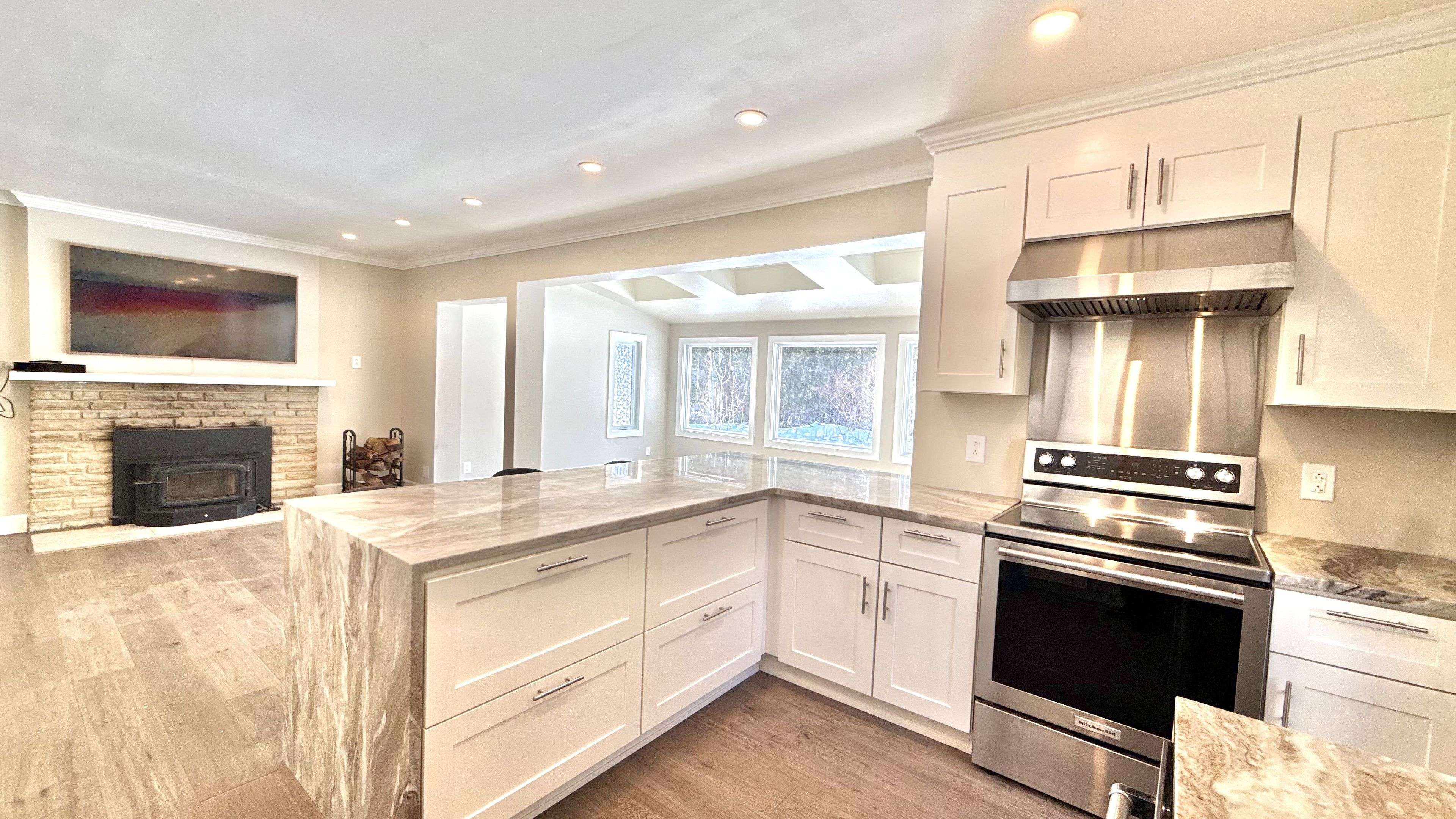 254 Smyth RD, Alta Vista And Area, ON K1H 5A2