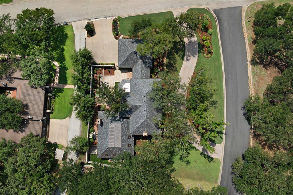 924 Kintner Drive, Graham, TX 76450
