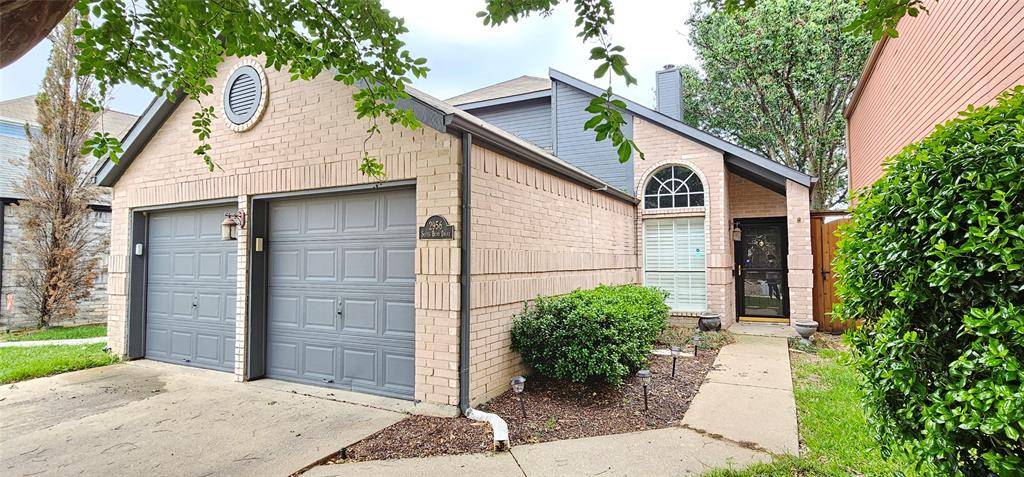 2956 S Bend Drive, Dallas, TX 75229