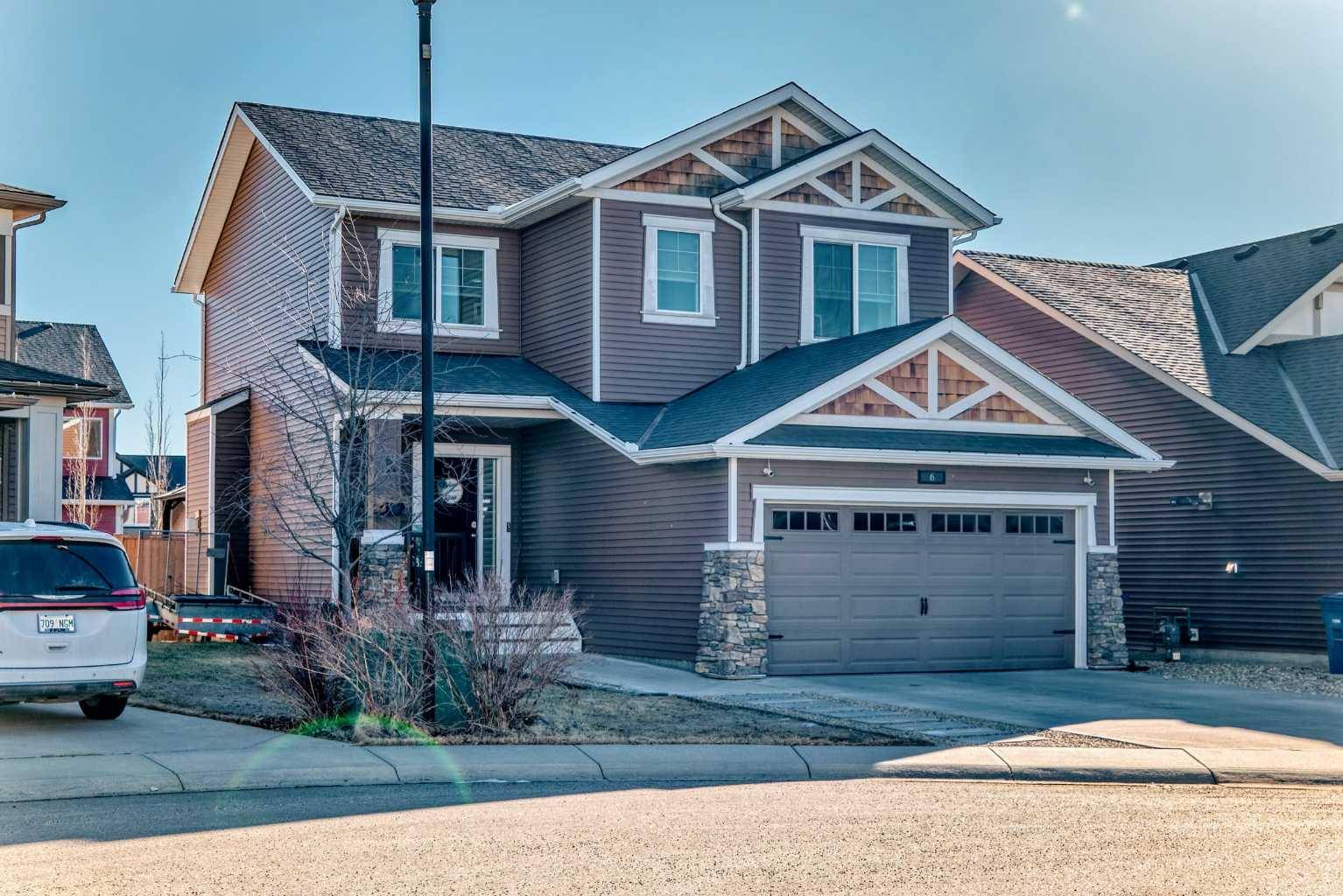 6 Canals CT SW, Airdrie, AB T4B0S6