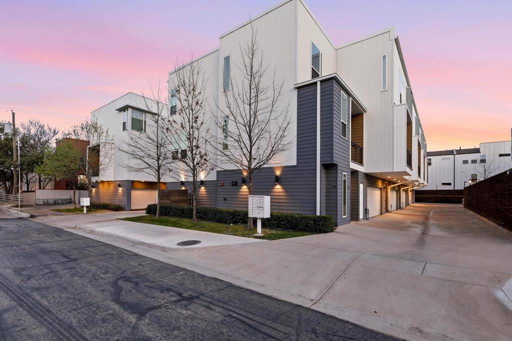 3812 San Jacinto Street #204, Dallas, TX 75204