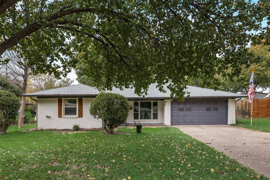 611 Ray Andra Drive, Desoto, TX 75115