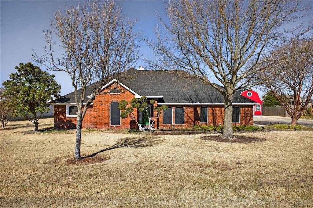 10353 Richard Circle, Forney, TX 75126