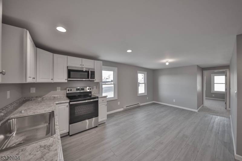 427 E Central Ave, Alpha Boro, NJ 08865