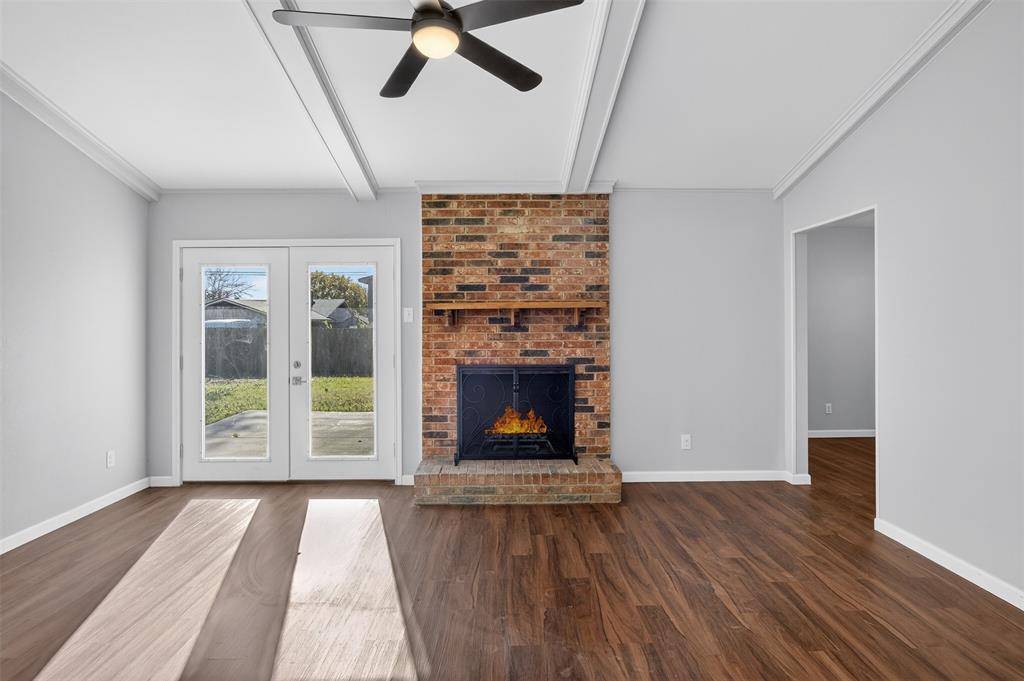 4725 Snow Drive, Mesquite, TX 75150