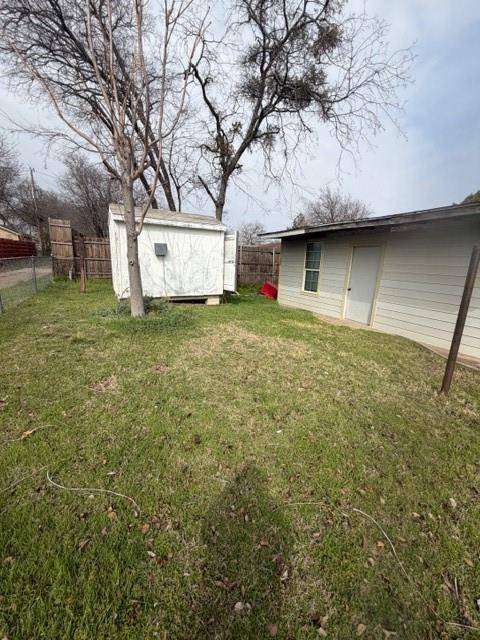 3927 Fortune Lane, Dallas, TX 75216