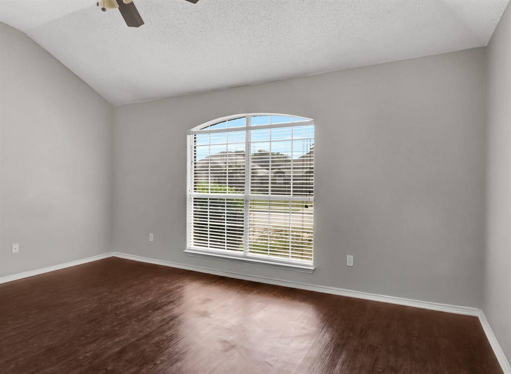 10300 Ashmont Drive, Frisco, TX 75035