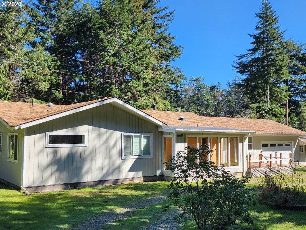 92504 PARADISE POINT RD, Port Orford, OR 97465