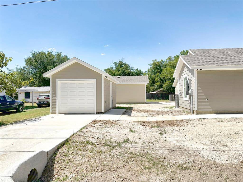 320 SW 14th, Mineral Wells, TX 76067