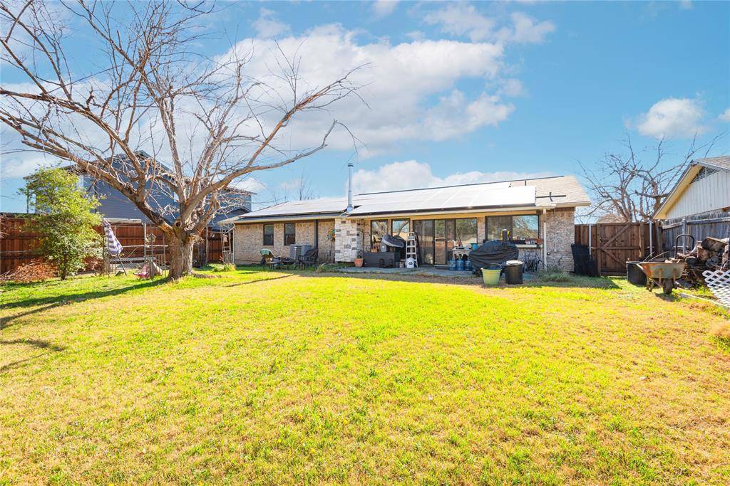 2005 Inverness Drive, Carrollton, TX 75007