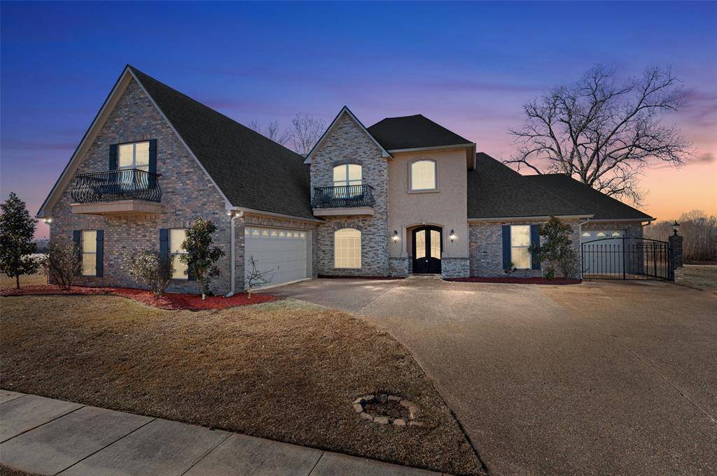 504 Belle Rouge Circle, Bossier City, LA 71111