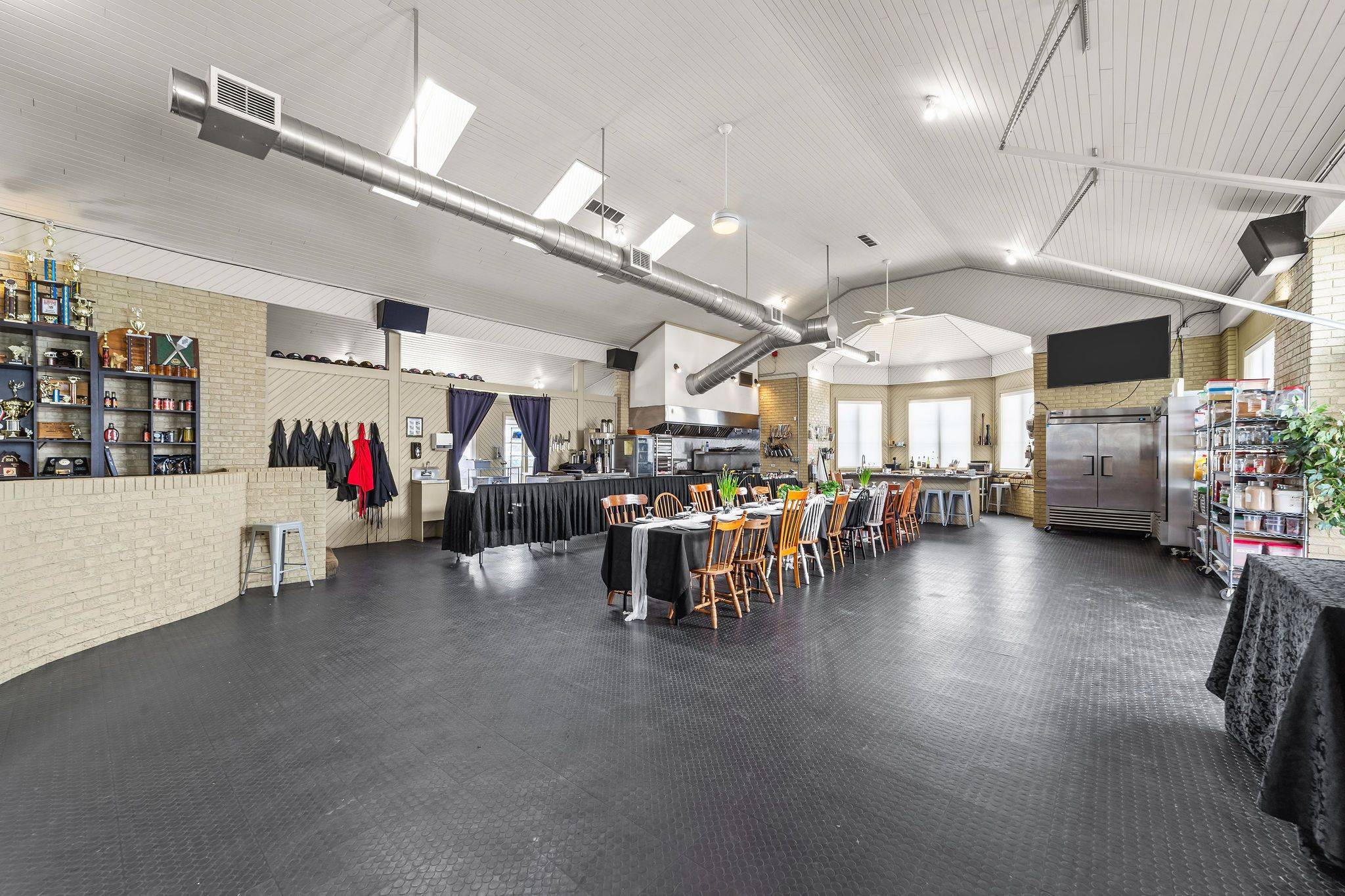 29830 Centre RD, Adelaide Metcalfe, ON N7G 3H7