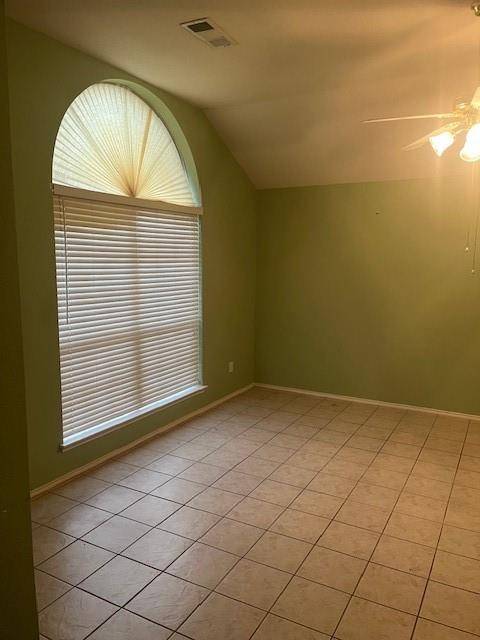 831 Parkside Drive, Cedar Hill, TX 75104