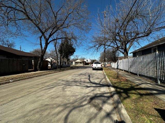 5118 Ash Lane, Dallas, TX 75223