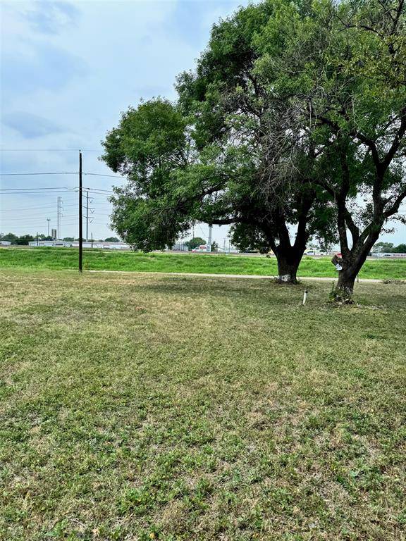 2610 Jeff Street, Dallas, TX 75212