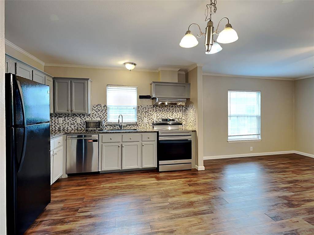 1414 Record Crossing Road, Dallas, TX 75235