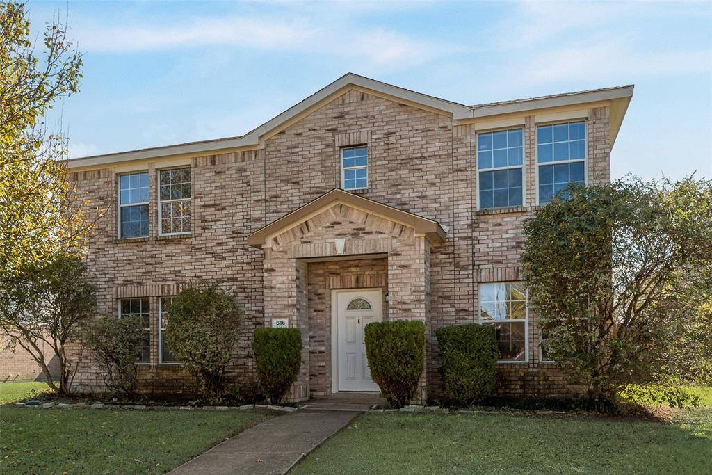 616 Jewelflower Drive, Desoto, TX 75112