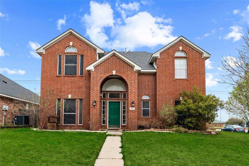 1015 Telluride Drive, Arlington, TX 76001