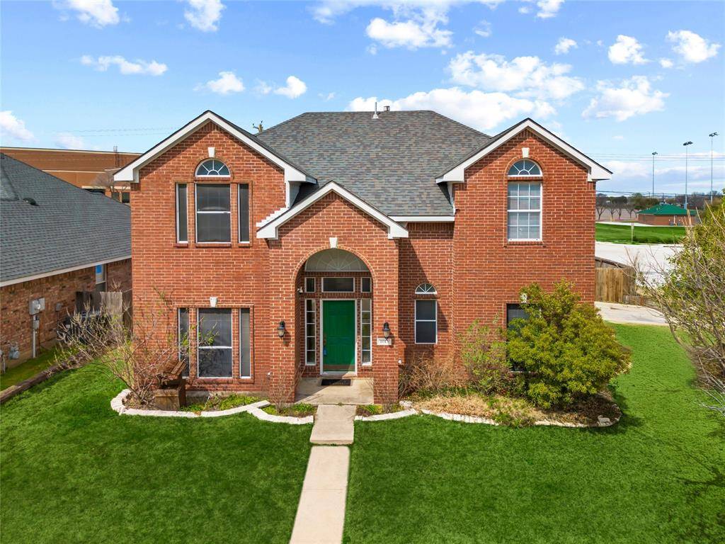 1015 Telluride Drive, Arlington, TX 76001