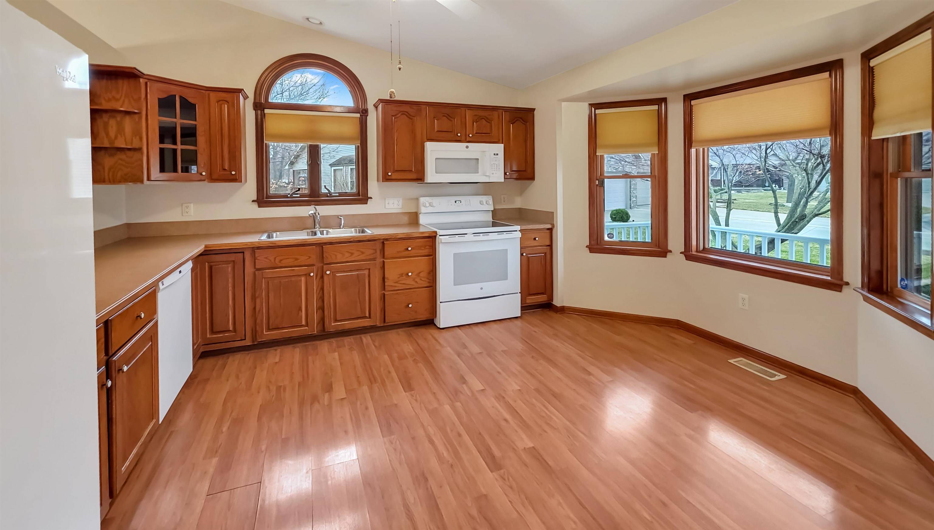 6292 Prince CT, Flint Twp, MI 48433