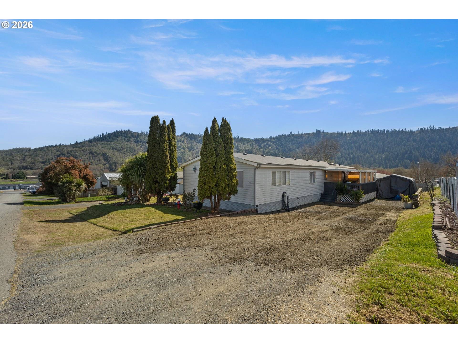 771 SE HALL ST, Winston, OR 97496