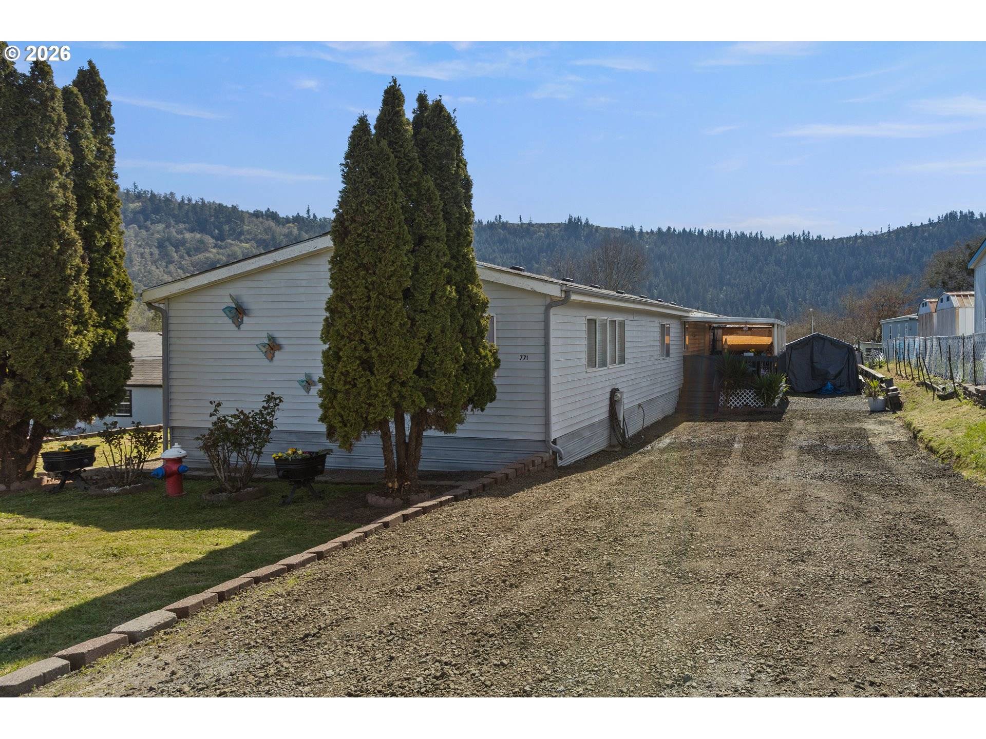 771 SE HALL ST, Winston, OR 97496