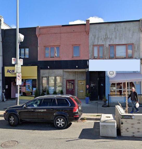 2035-2037 Yonge ST, Toronto C10, ON M4S 2A2