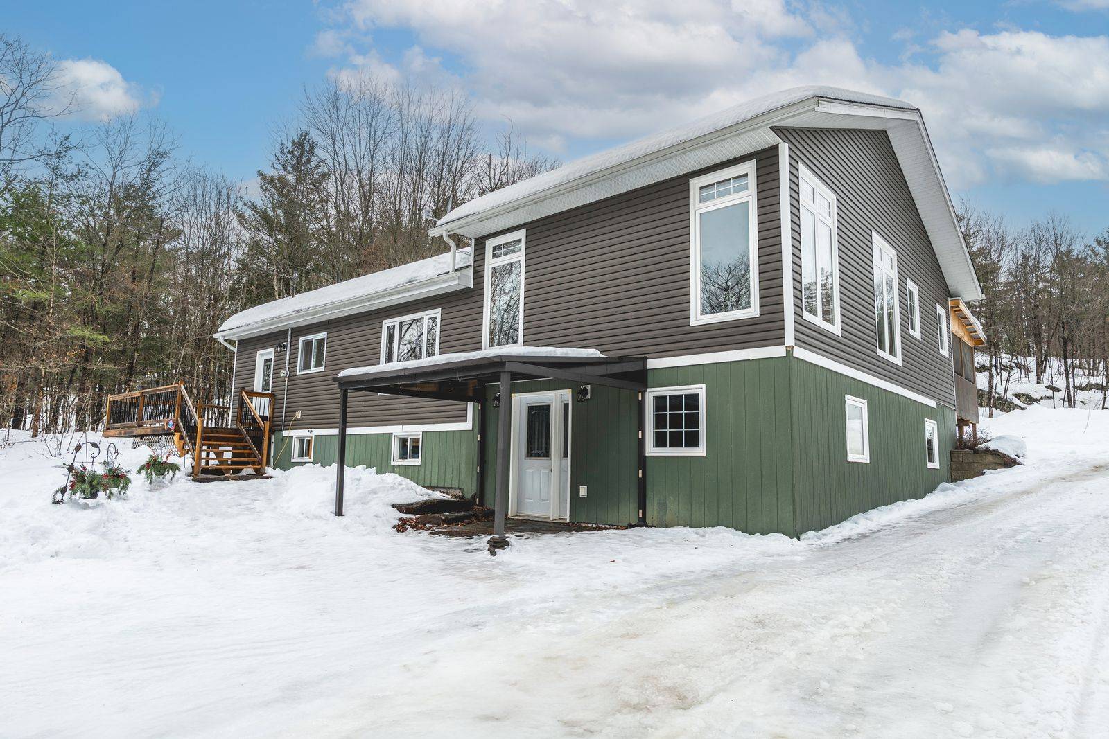 1450 Beiers RD, Gravenhurst, ON P0E 1G0