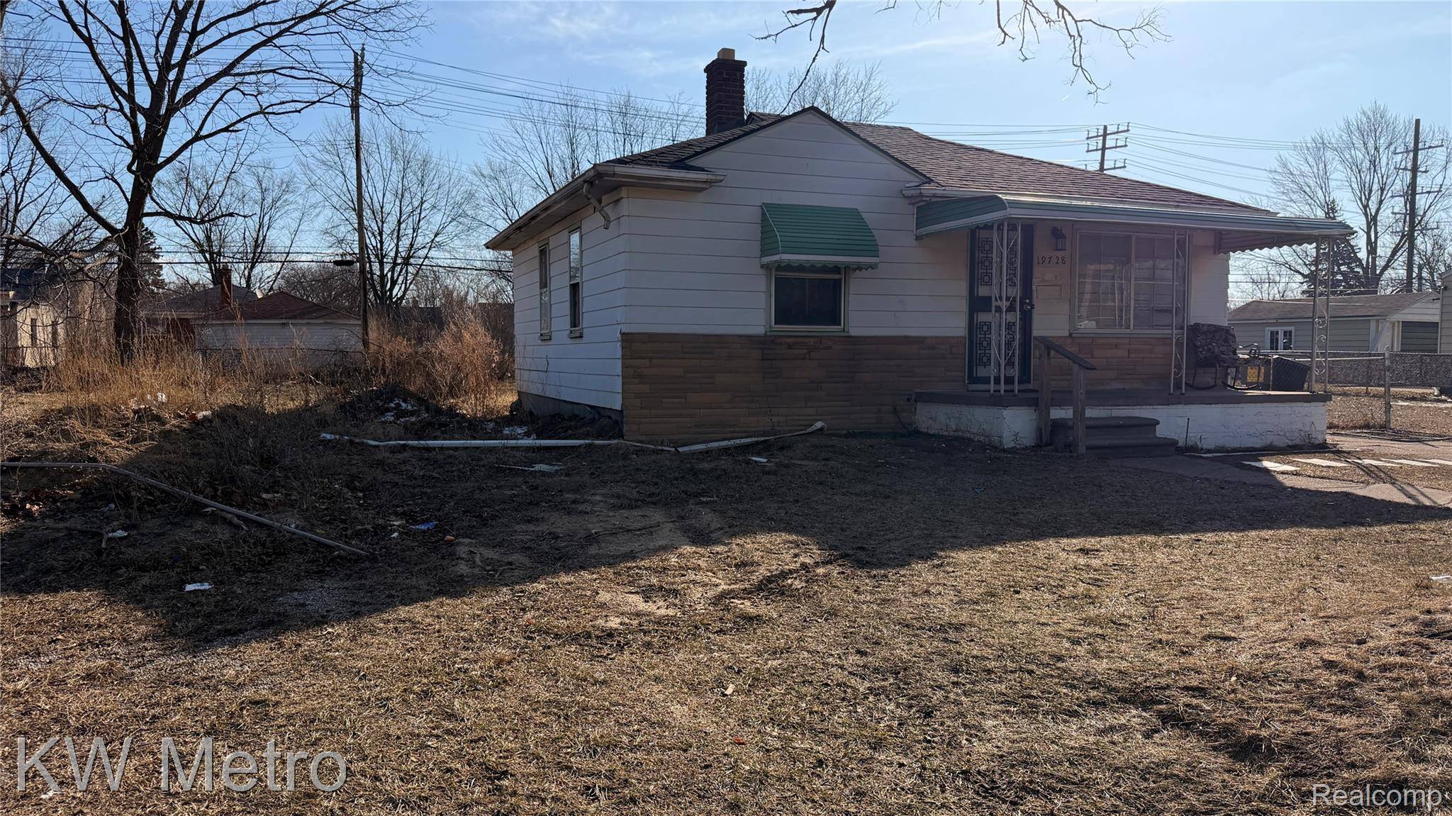 19728 Hoover ST, Detroit, MI 48205