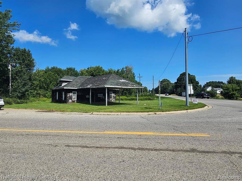 4495 Bowers RD, Attica Township, MI 48412