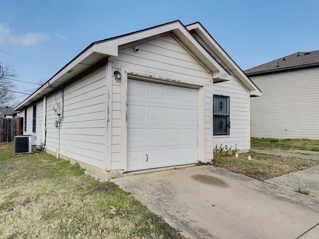 1635 Red Cloud Drive, Dallas, TX 75217