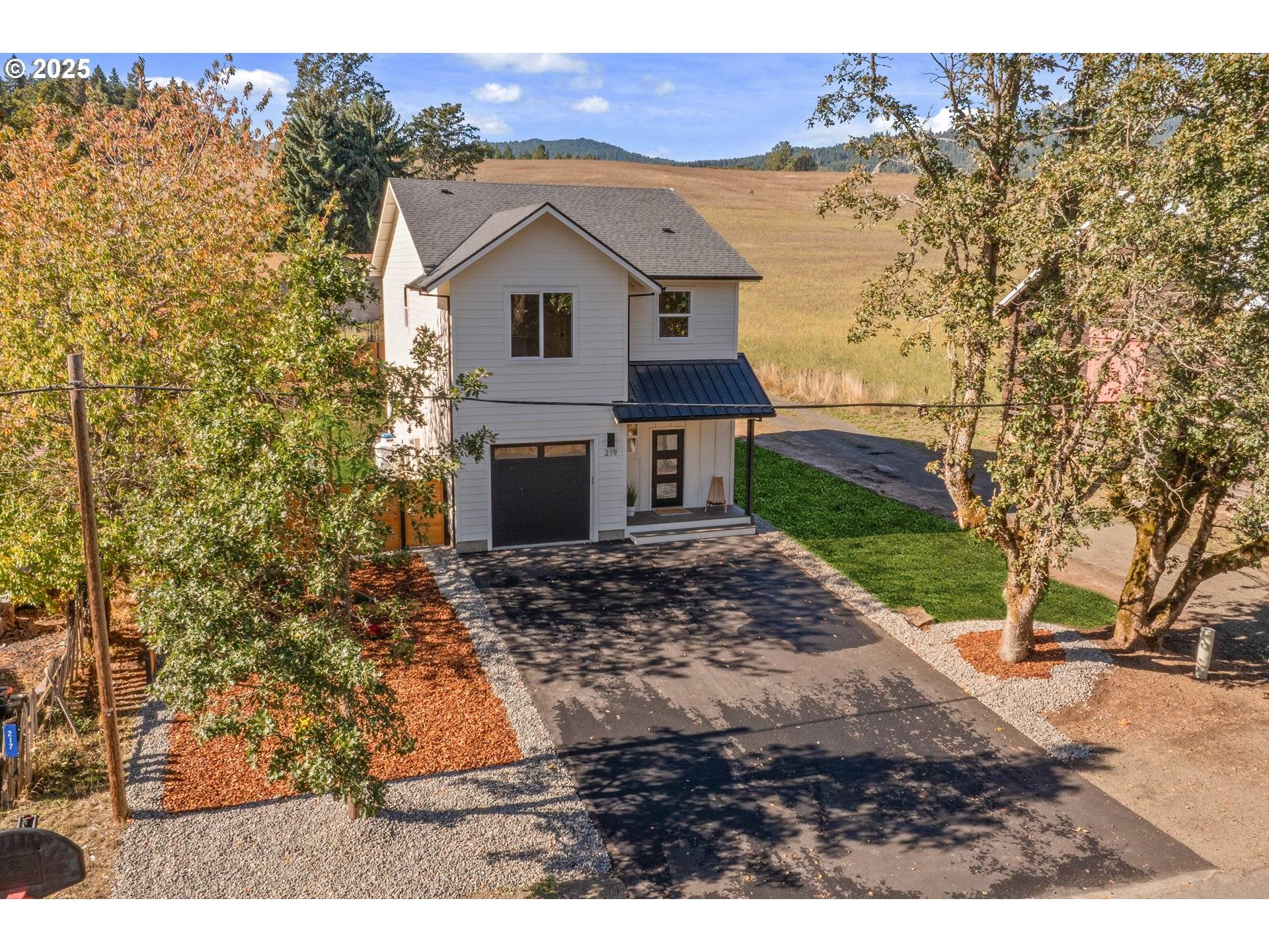 219 MAIN ST, White Salmon, WA 98672