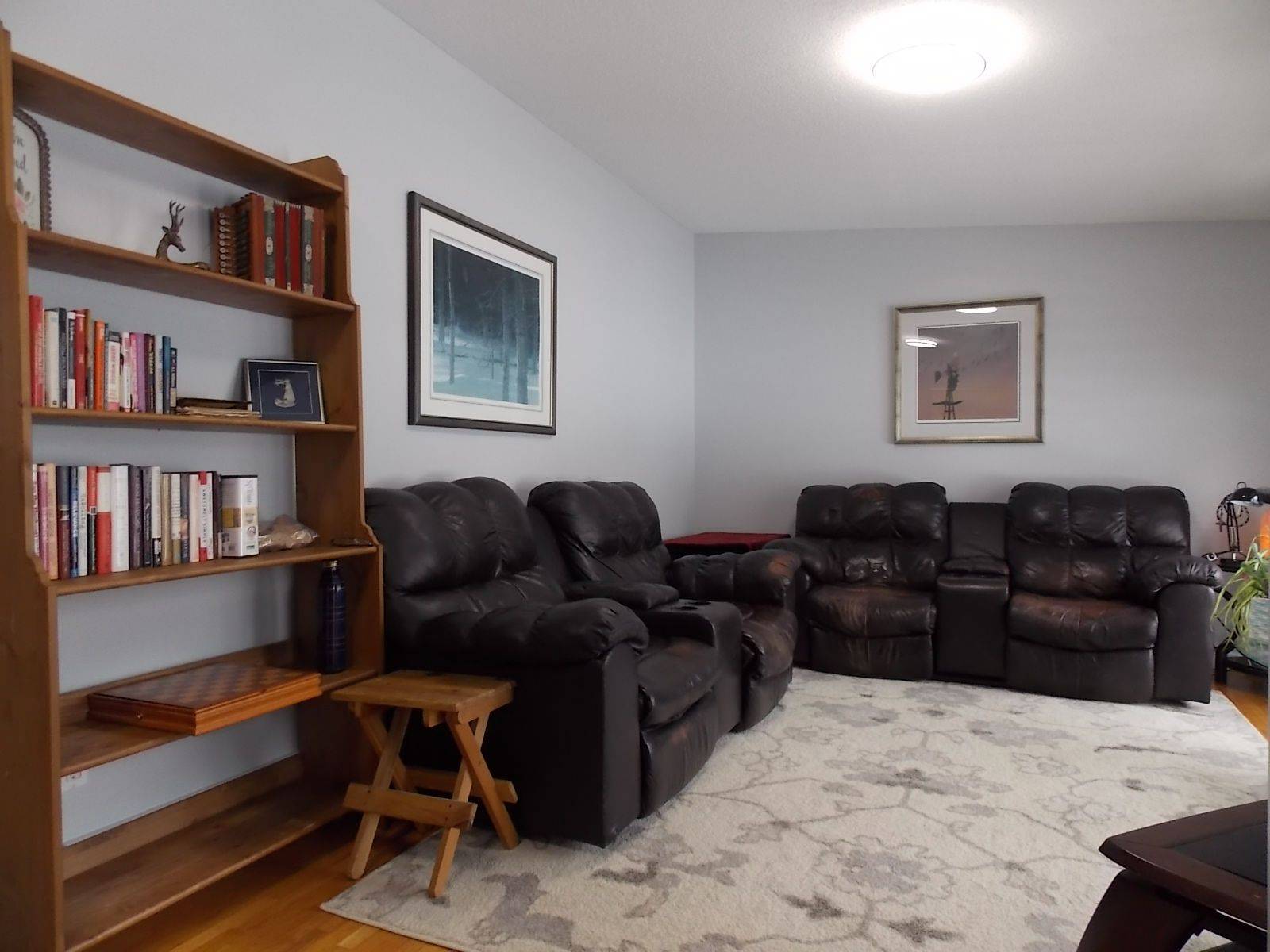 2515 Gravelle CRES, Blackburn Hamlet, ON K1B 3A4