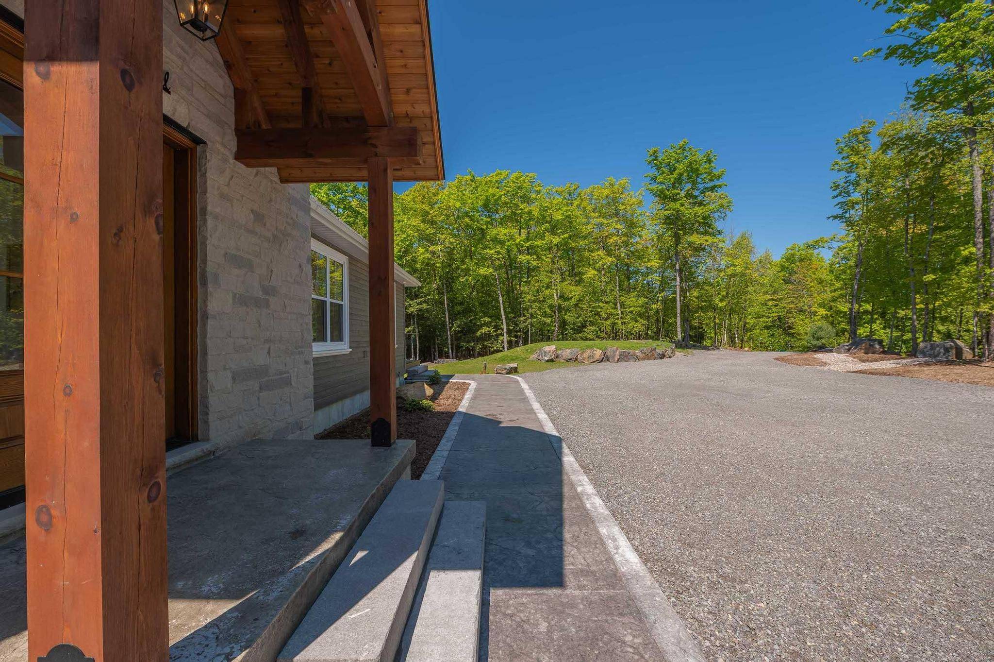 400 Antelope TRL, North Kawartha, ON K0L 1A0